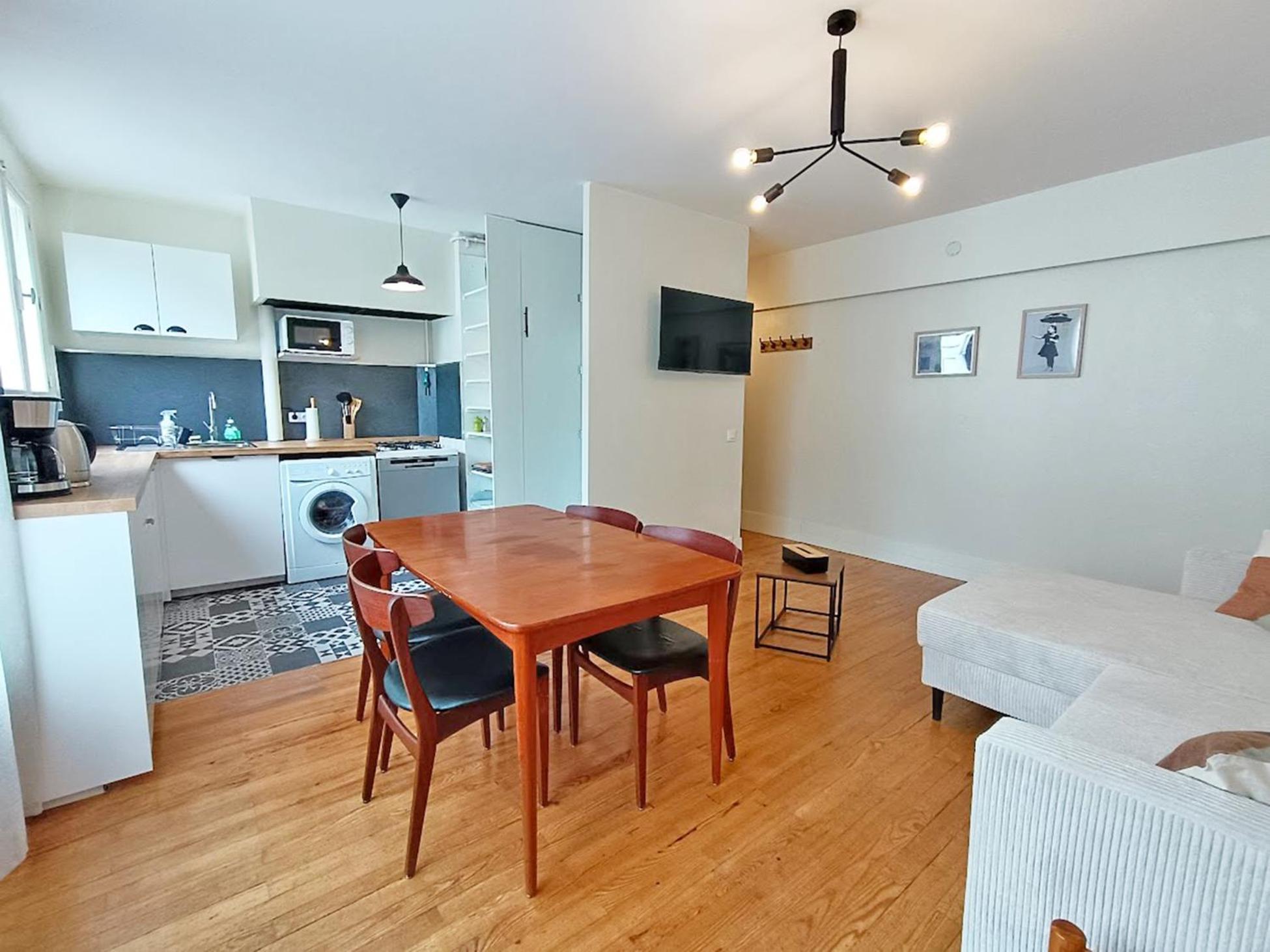 L'Appart Du Maupas, T3, Wifi, Parking Bagneres-de-Luchon Exterior foto