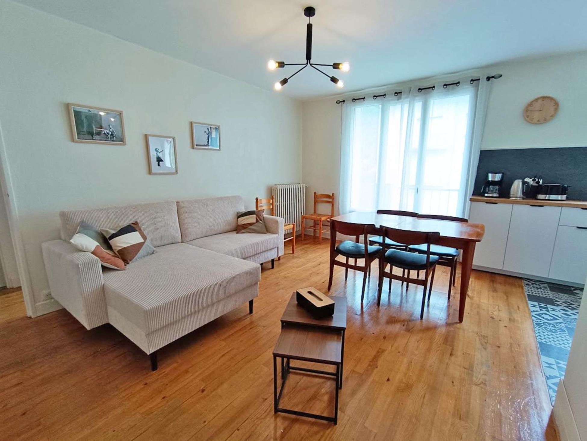 L'Appart Du Maupas, T3, Wifi, Parking Bagneres-de-Luchon Exterior foto